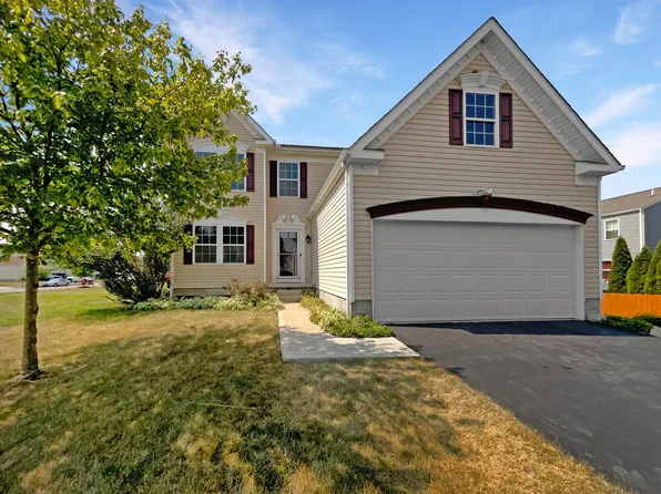 1 Hawthorne Dr, Ashville, OH 43103