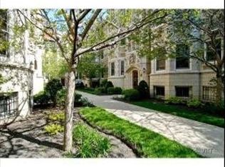 536 W Brompton Ave APT 3S, Chicago, IL