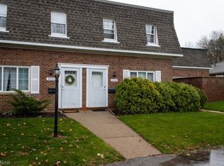 3725 Addington Ct #N180, Fairview Park, OH 44126