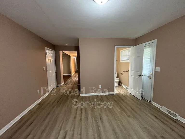 601 Brelsford Ave — Photo 14