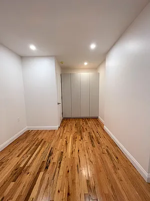 Rented by Technocraft Inc. | media 18