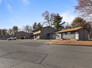 107 Moylan Ct UNIT 107, Newington, CT 06111