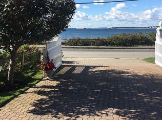 222 Ocean Ave, Marblehead, MA 01945