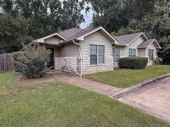 154 Sendero Dr #154, Huntsville, TX 77340