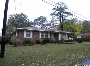 203 5th St NE, Arab, AL 35016