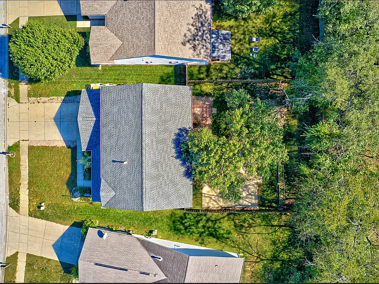 7129 Dublin Ln — Photo 14
