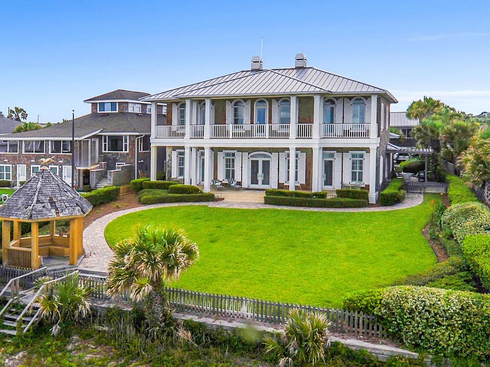 1st image of 133 Beach Ave