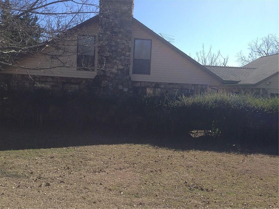 1st image of 2928 Briar Trl