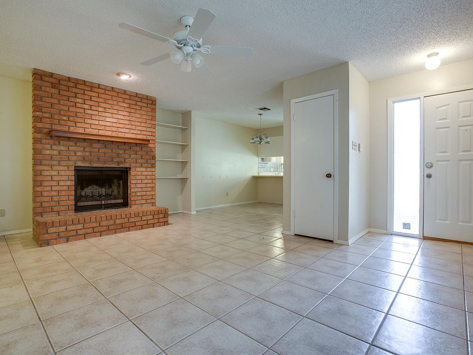 4817 Fletcher Ave, Fort Worth, TX 76107 | Zillow