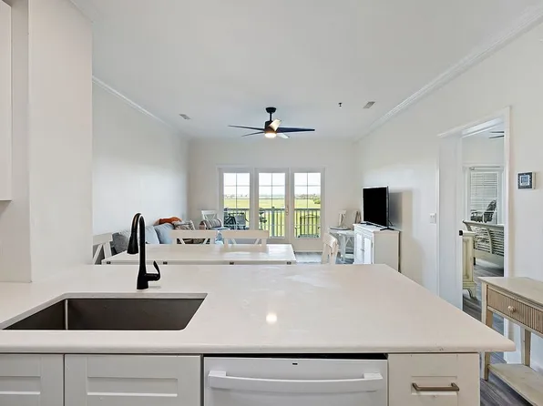 2393 Folly Rd #1G, Folly Beach, SC 29412