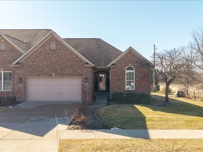 28 Prairie Vista Ct, Bloomington, IL, 61704