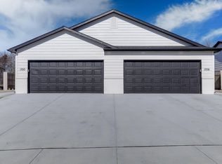 1772 Decarsky Ct, Derby, KS 67037