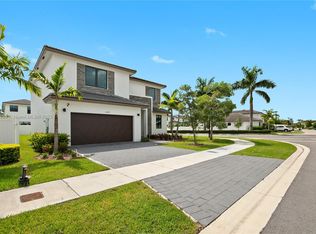 23393 SW 107th Pl, Homestead, FL 33032