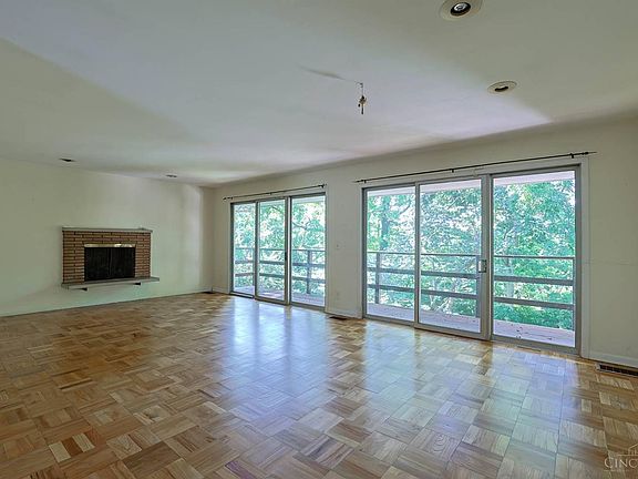 4th image of 7280 Georgetown Ct