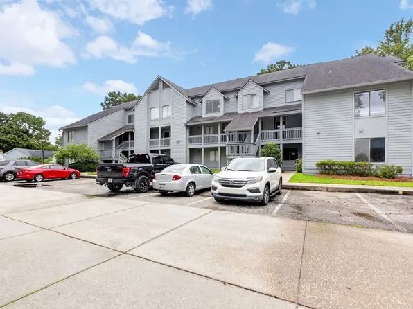 8471 Yadkin Cir APT F, Charleston, SC 29406
