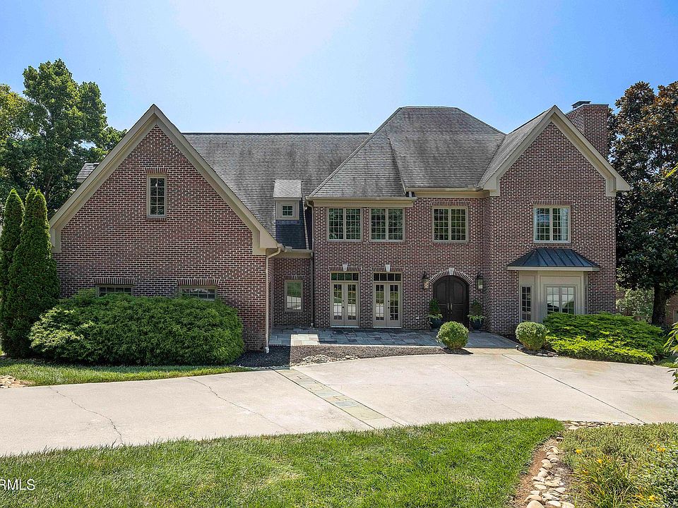 1st image of 7300 Sherwood Dr