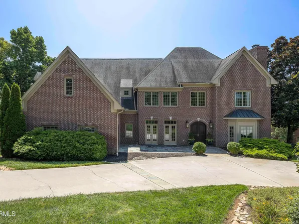 7300 Sherwood Dr, Knoxville, TN 37919