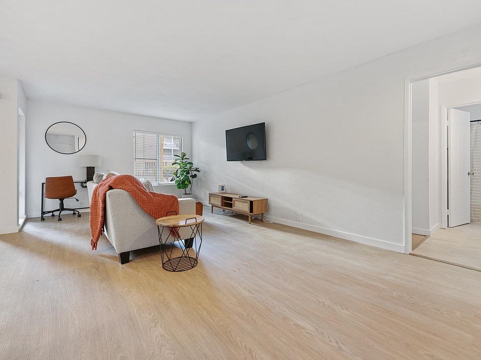 1st image of 1855 Diamond St Unit 5-132