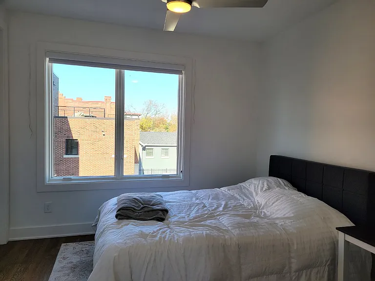 618 Madison St — Photo 24