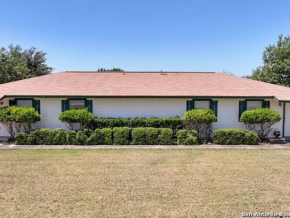 3rd image of 182 Joiner Dr