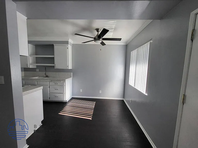 12022 Birch Ave — Photo 12