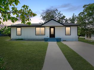 210 N Porter St, Lampasas, TX 76550
