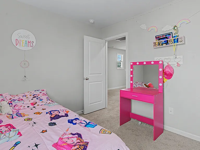21 Terrier Ct — Photo 28