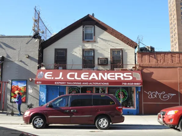 651 Jackson Ave, Bronx, NY 10455