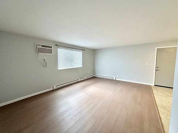 5th image of 1810 NATIONAL RD B2-105