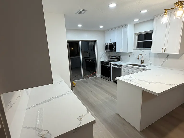 20450 SW 92nd Pl #20450 — Photo 3