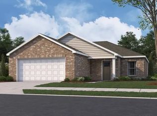 1087 Great Bear Rd, Opelika, AL 36804