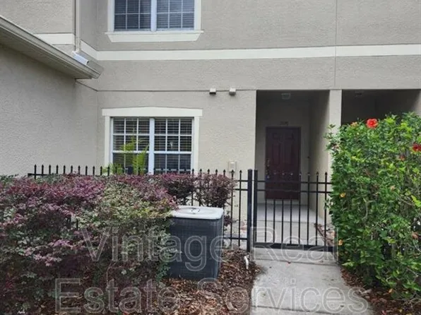 11076 Winter Crest Dr, Riverview, FL 33569