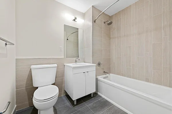 Rented by Modern Spaces | media 26