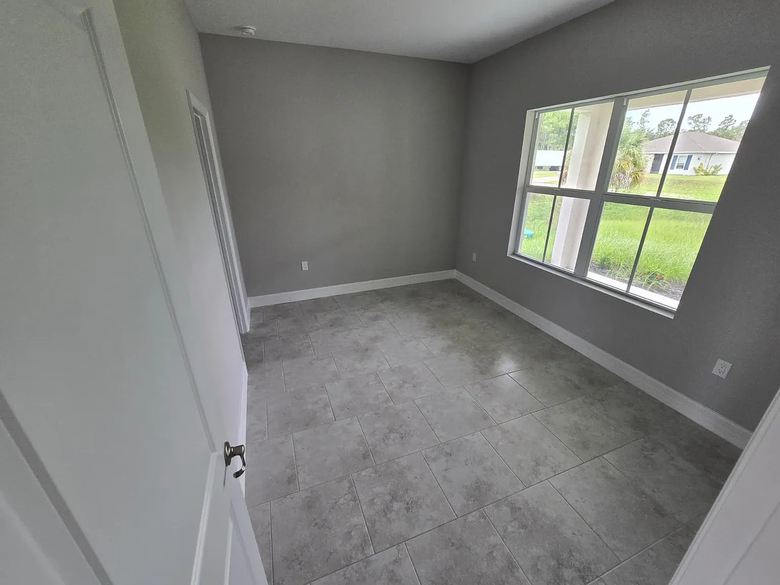 3 bed, 1615 sqft, $2,000 — Photo 3