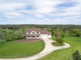 13414 315th St, Cannon Falls, MN 55009
