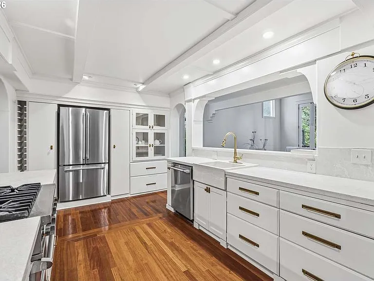 611 Ridgeway Rd — Photo 9