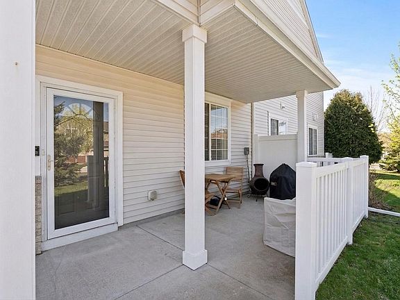 5th image of 2288 119th Ln NE