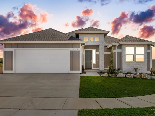 9528 Green Cottage Ave, Kuna, ID 83634