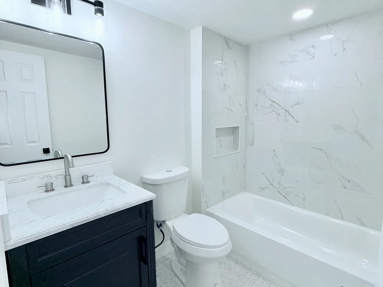 2 bed, 950 sqft, $1,650 — Photo 4