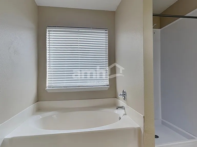 7908 Rattlers Ct — Photo 11