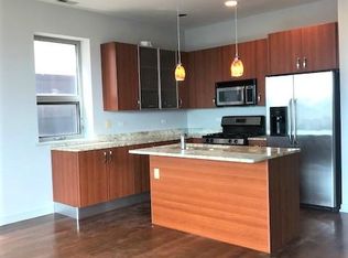 908 N Ashland Ave APT 3, Chicago, IL 60622