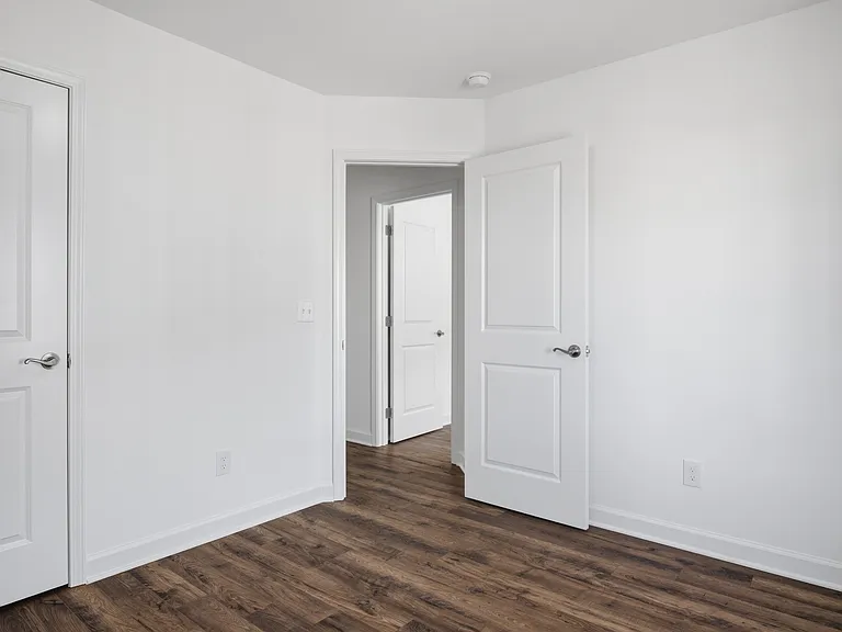 1053 Balsam Ln — Photo 26