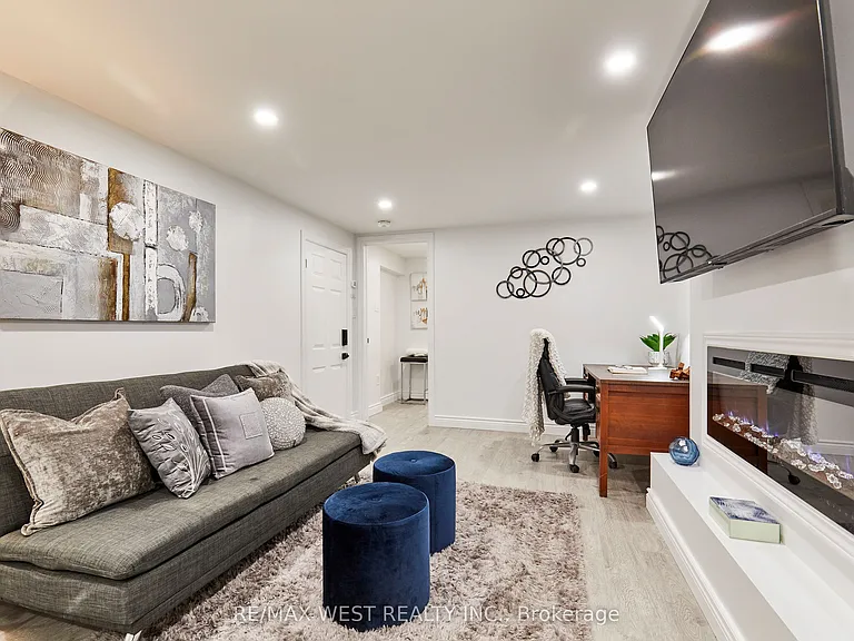 67 Hobbs Dr #BASEMENT — Photo 15