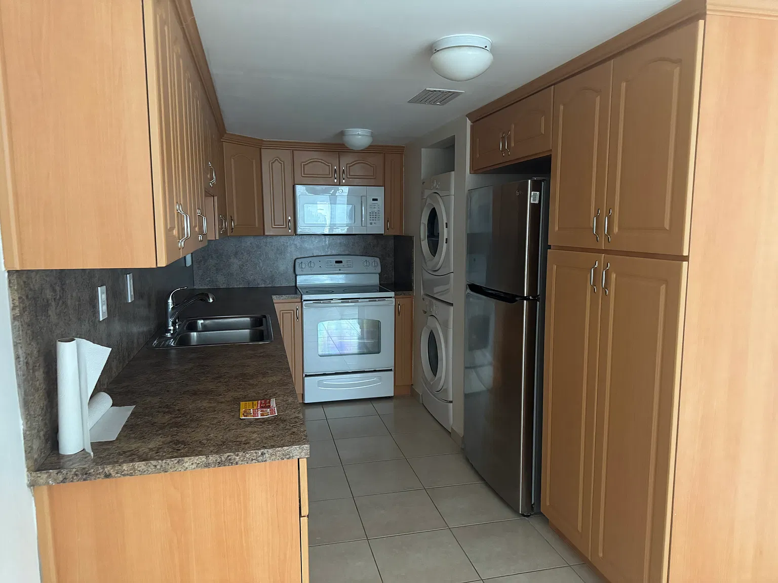2 bed, 960 sqft, $2,000 — Photo 4