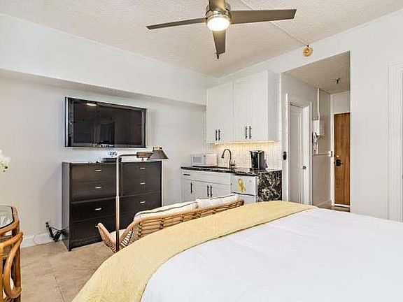 2nd image of 235 Sunrise Ave #2052