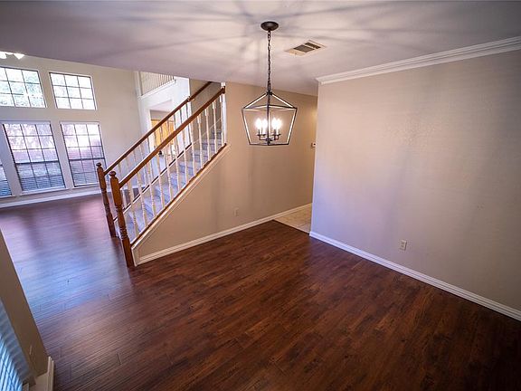 2nd image of 740 Ashford Dr