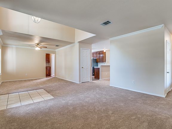 5th image of 1202 Morrow Ln