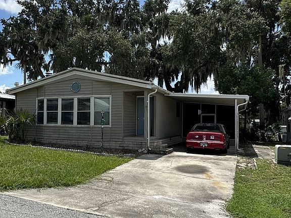 2nd image of 2301 Lakeside Dr