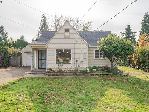 2nd image of 3509 E 18th St