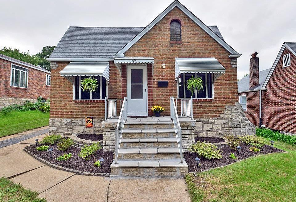 1st image of 457 Appian Dr